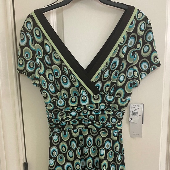 Studio One Dresses & Skirts - Misses dress